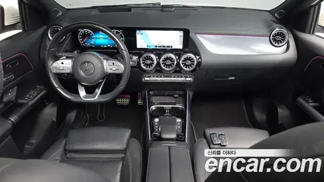 Mercedes-Benz EQA 2023 — Photo 9/36