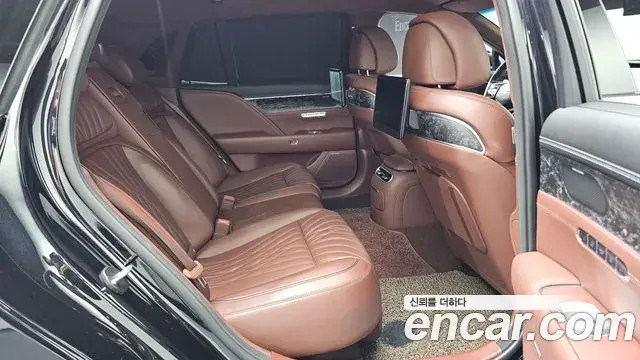Genesis G90 2023 — Фото 11/20