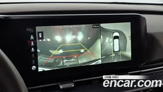 Kia Carnival 2023 — Photo 14/20