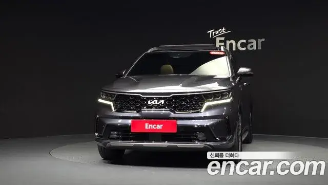 Kia Sorento 2022 — Фото 3/20