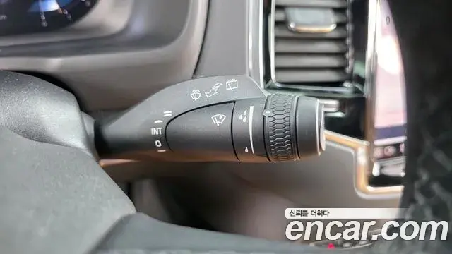 Volvo XC90 2023 — ფოტო 23/32