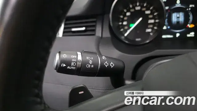 Land Rover Range Rover Evoque 2018 — ფოტო 8/34