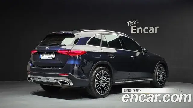 Mercedes-Benz GLC-Class 2024 — Photo 4/35