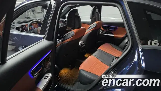 Mercedes-Benz GLC-Class 2024 — Photo 17/35