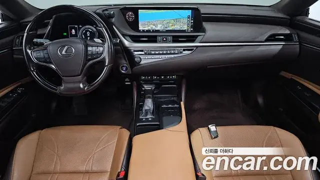 Lexus ES300h 2018 — Şəkil 7/20