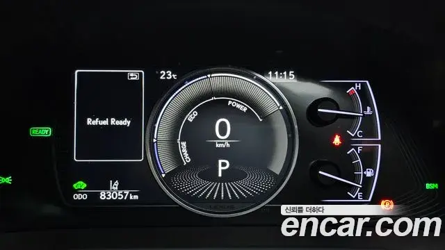 Lexus ES300h 2018 — Şəkil 8/20
