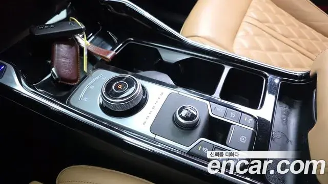 Kia Sorento 2020 — Photo 9/20