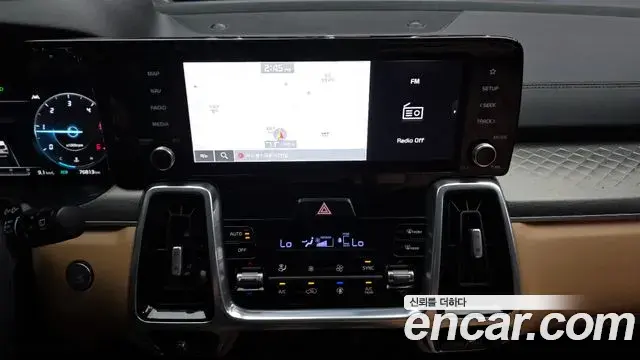 Kia Sorento 2020 — Photo 14/20