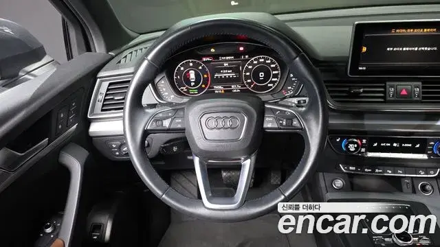 Audi Q5 2020 — Фото 13/20