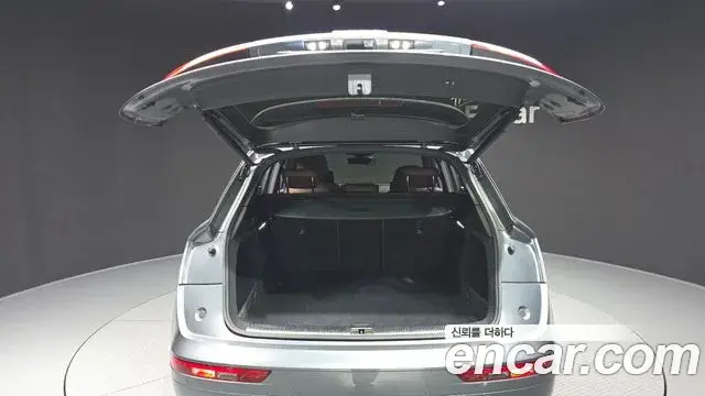 Audi Q5 2020 — Фото 20/20