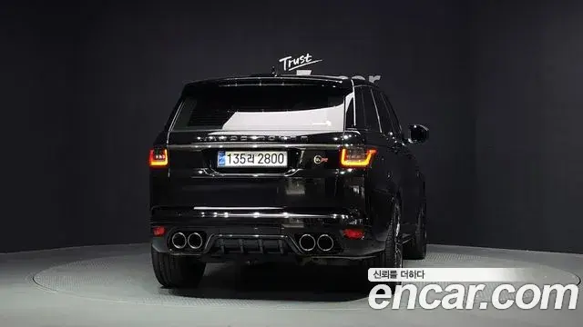 Land Rover Range Rover Sport 2019 — Photo 6/33
