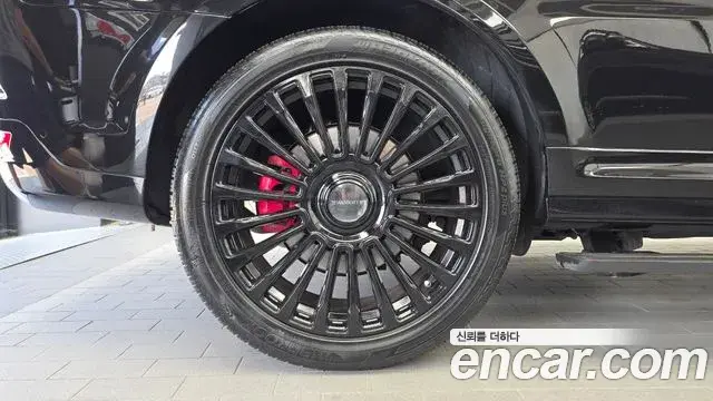Land Rover Range Rover Sport 2019 — Photo 17/33