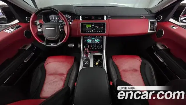 Land Rover Range Rover Sport 2019 — Photo 21/33
