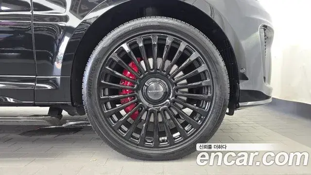 Land Rover Range Rover Sport 2019 — Photo 2/33