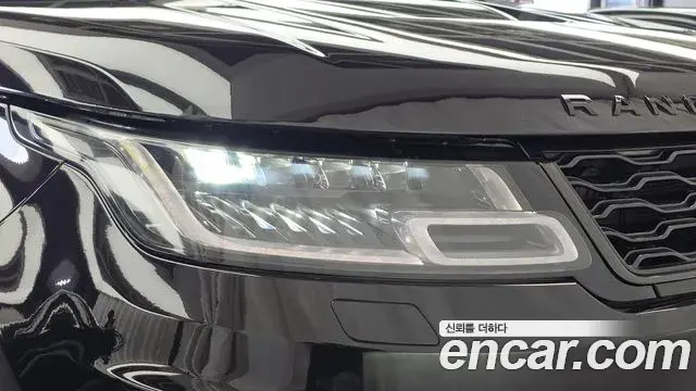 Land Rover Range Rover Sport 2019 — Photo 30/33