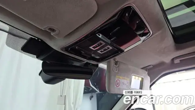 Land Rover Range Rover Sport 2019 — Photo 20/33