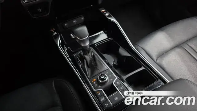 Kia Sorento 2021 — Photo 9/20
