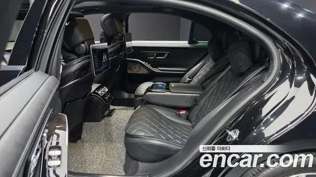 Mercedes-Benz S-Class 2021 — Фото 11/20