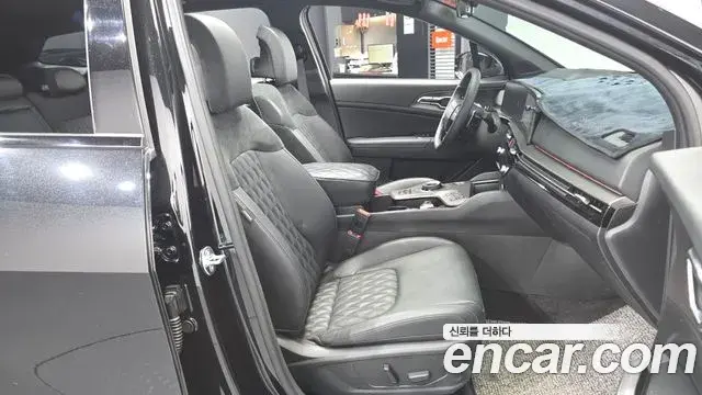 Kia Sportage 2025 — Фото 11/20