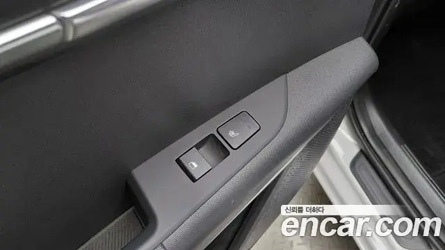 Kia Niro 2022 — Фото 20/20