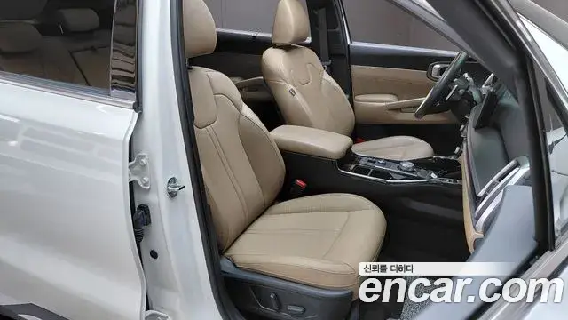 Kia Sorento 2023 — Şəkil 11/33