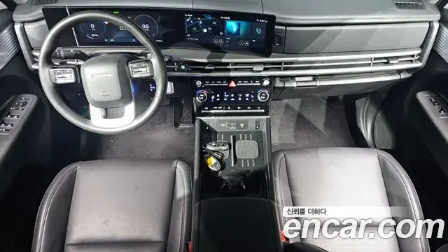 Hyundai Santa Fe 2023 — Photo 7/20