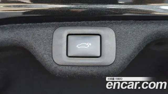 Lexus ES300h 2025 — Photo 25/37