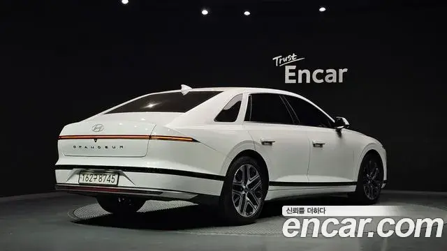 Hyundai Grandeur 2024 — Фото 2/20