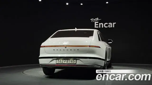 Hyundai Grandeur 2024 — Фото 4/20