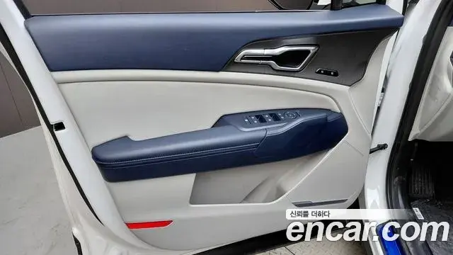Kia Sportage 2025 — Photo 31/33