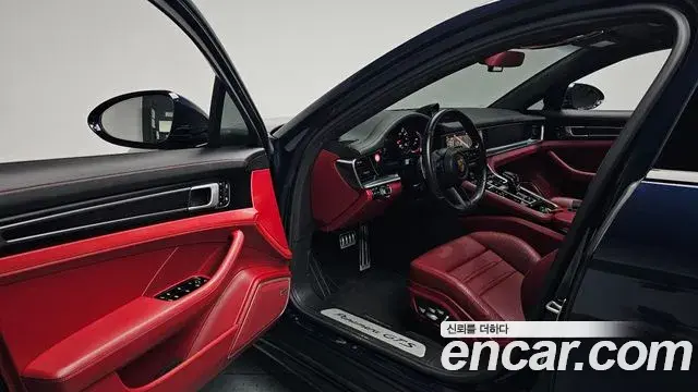 Porsche Panamera 2021 — Фото 10/20