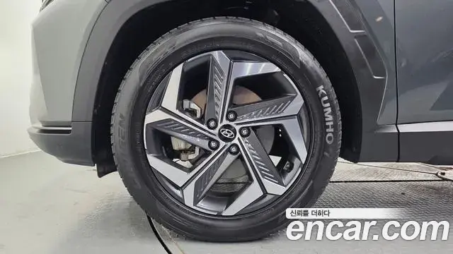 Hyundai The New Tucson 2022 — Фото 5/20