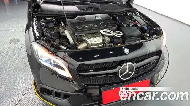 Mercedes-Benz GLA-Class 2018 — Фото 6/20