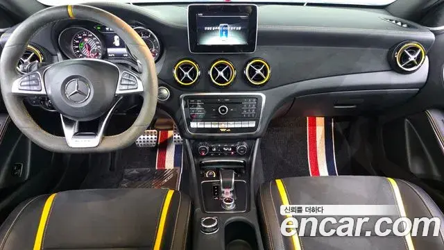 Mercedes-Benz GLA-Class 2018 — Фото 7/20