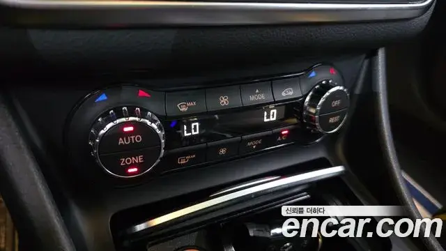 Mercedes-Benz GLA-Class 2018 — Фото 16/20