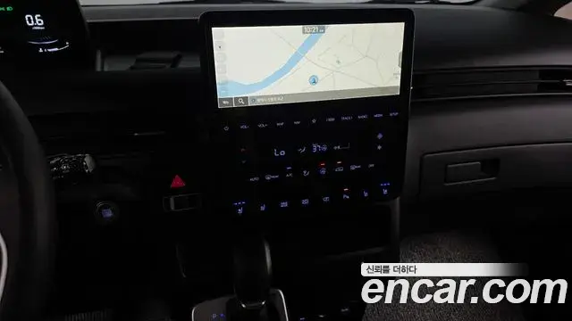 Hyundai Staria 2024 — Фото 14/20