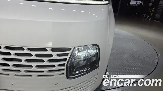 Hyundai Staria 2024 — Şəkil 4/37