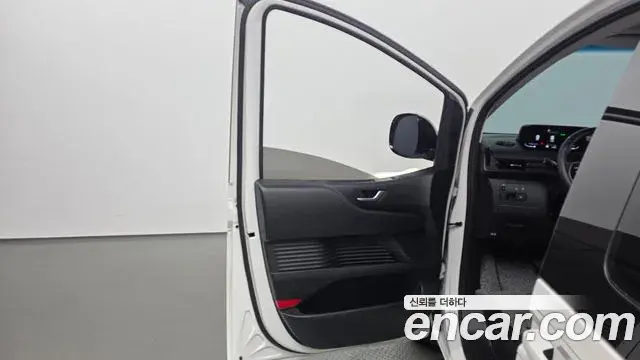 Hyundai Staria 2024 — Şəkil 22/37