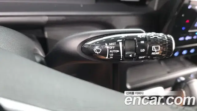 Hyundai Staria 2024 — Şəkil 19/37