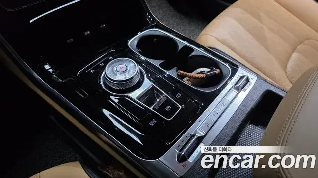 Kia Carnival 2022 — Фото 9/20