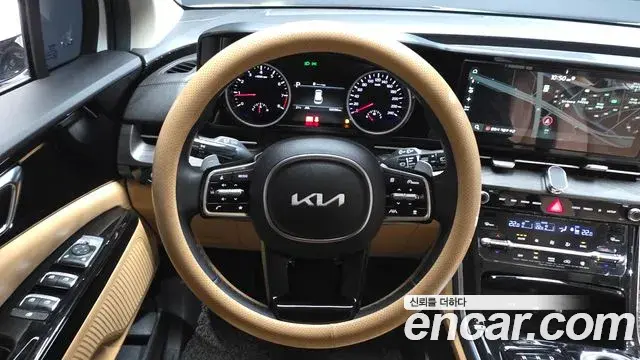 Kia Carnival 2022 — Фото 13/20