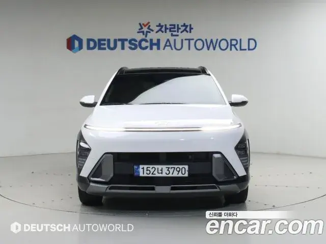 Hyundai Kona 2023 — Фото 2/20
