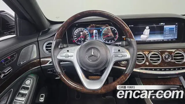 Mercedes-Benz S-Class 2018 — Фото 13/20