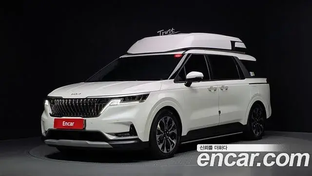 Kia Carnival 2023 — Фото 1/20