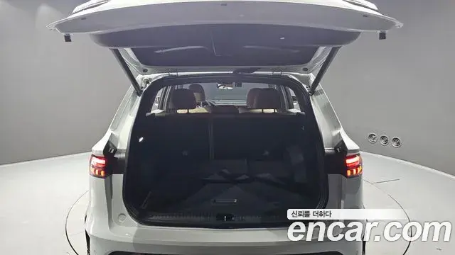 Renault Samsung Grand Koleos 2024 — Photo 6/20