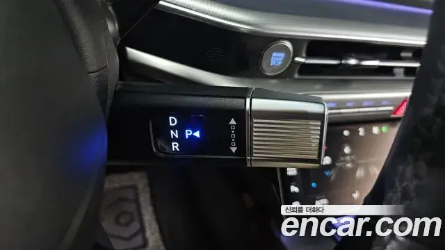 Hyundai Grandeur 2022 — Фото 9/20