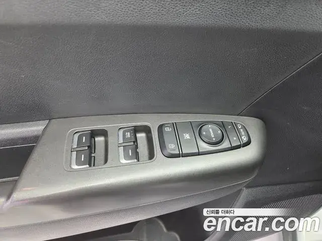 Kia Sportage The Bold 2019 — Фото 17/20