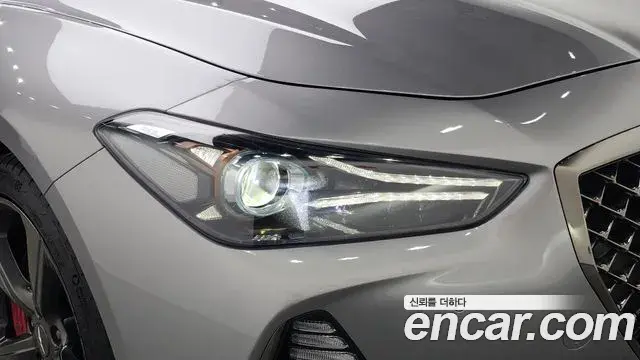 Genesis G70 2019 — ფოტო 8/37
