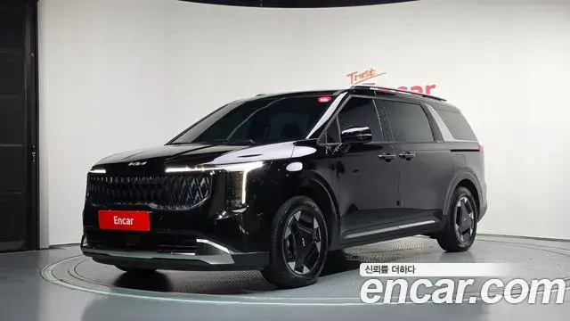 Kia Carnival 2025 — Фото 1/20