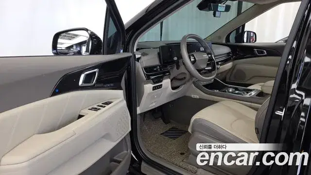 Kia Carnival 2025 — Фото 10/20